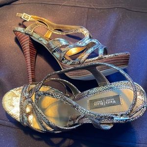 NWOT in Box White House Black Market Size 8.5 Collection Shoes Brown Karley